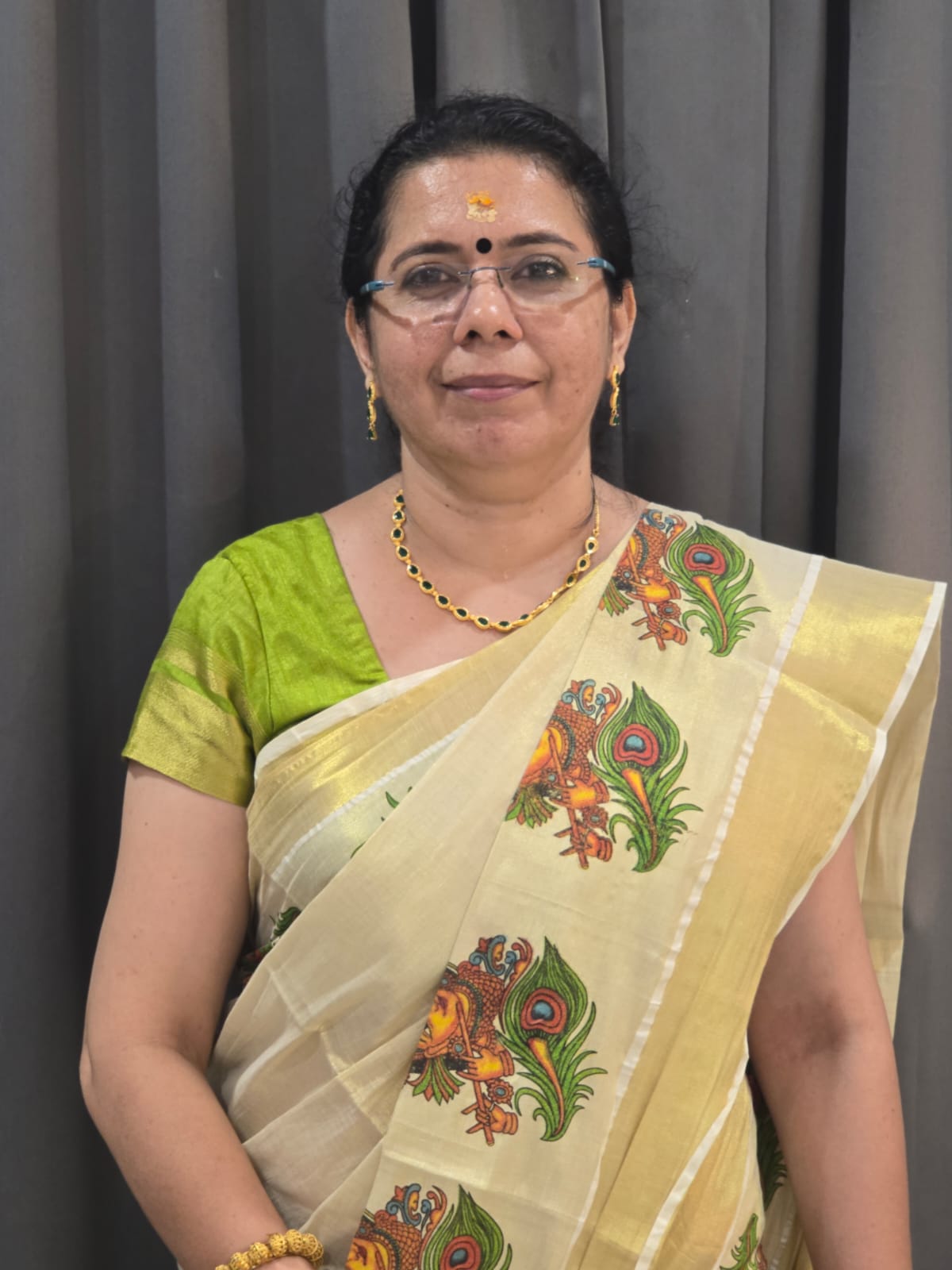 Dr BINDU R G